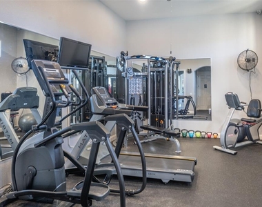 6571 Talon Bay Drive - Photo Thumbnail 60