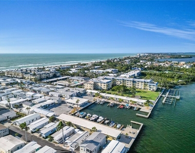 3740 Gulf Of Mexico Drive - Photo Thumbnail 4
