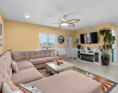3740 Gulf Of Mexico Drive - Photo Thumbnail 11