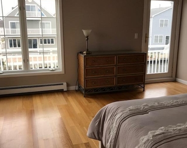 446 Eisenhower Avenue - Photo Thumbnail 13