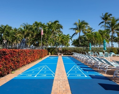 305 N Pompano Beach Boulevard - Photo Thumbnail 33