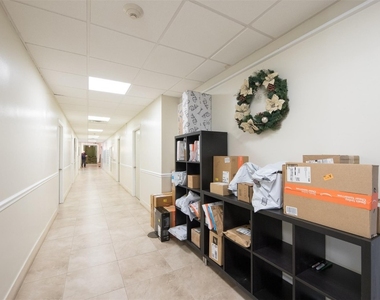 305 N Pompano Beach Boulevard - Photo Thumbnail 13