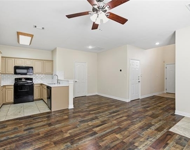 609 E Mcgee Street - Photo Thumbnail 7