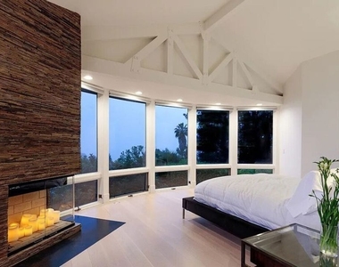 2528 Westridge Road - Photo Thumbnail 19