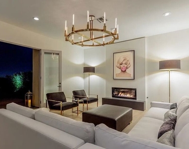 2528 Westridge Road - Photo Thumbnail 15