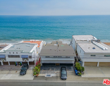 25154 Malibu Road - Photo Thumbnail 3