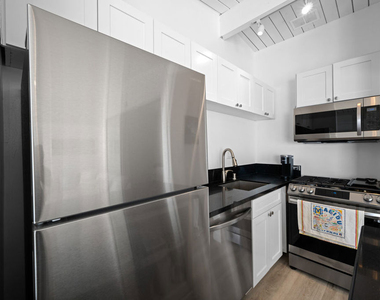 25154 Malibu Road - Photo Thumbnail 21
