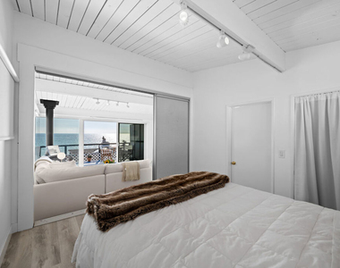 25154 Malibu Road - Photo Thumbnail 25
