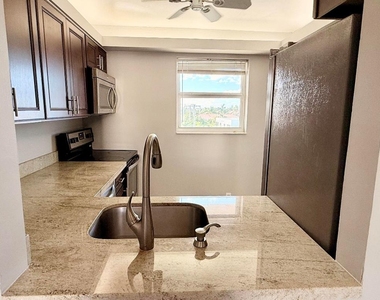 2929 S Ocean Boulevard - Photo Thumbnail 7
