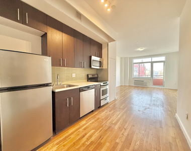 184 Noll Street - Photo Thumbnail 1