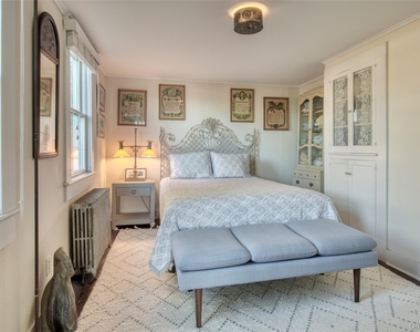 152 King Street - Photo Thumbnail 14