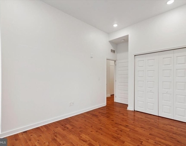5011 Germantown Avenue - Photo Thumbnail 13