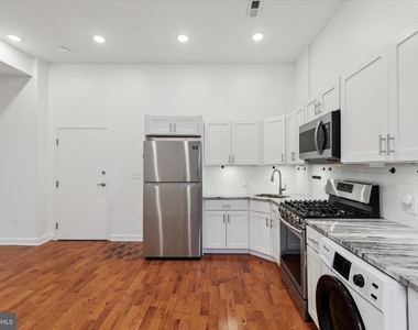 5011 Germantown Avenue - Photo Thumbnail 8