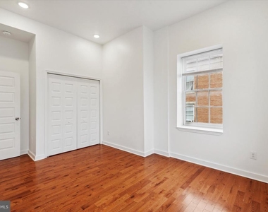 5011 Germantown Avenue - Photo Thumbnail 12