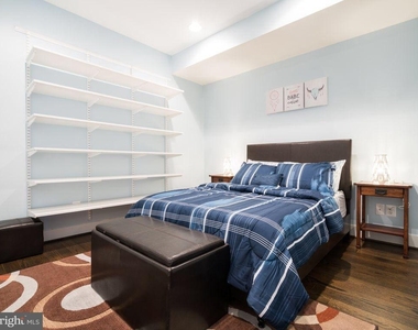 732 Girard Street Nw - Photo Thumbnail 2