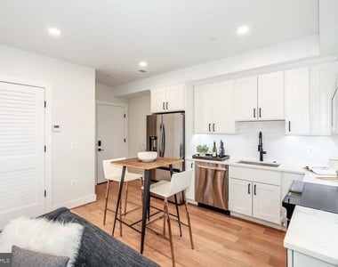1818 Rhode Island Avenue Ne - Photo Thumbnail 6