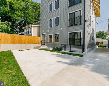 1818 Rhode Island Avenue Ne - Photo Thumbnail 16