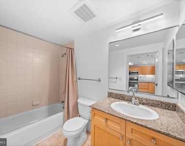 777 7th Street Nw - Photo Thumbnail 31