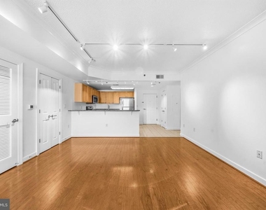 777 7th Street Nw - Photo Thumbnail 24
