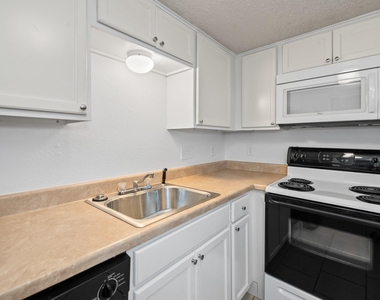 2500 Burleson Rd - Photo Thumbnail 9