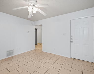 2500 Burleson Rd - Photo Thumbnail 3