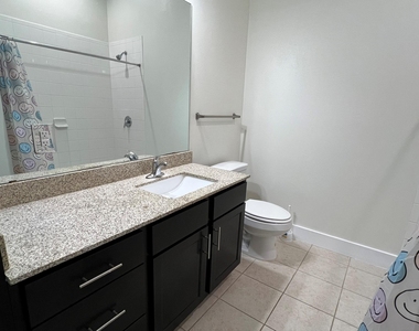 2400 Louis Henna Blvd - Photo Thumbnail 20