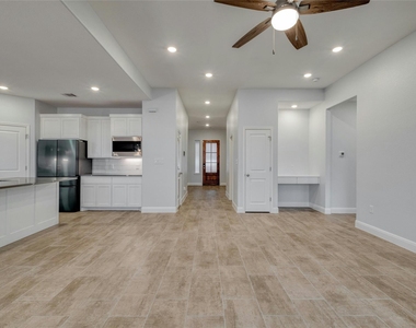 132 Kahalulu Dr - Photo Thumbnail 4
