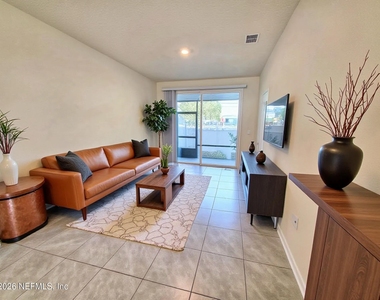 3972 Village View Lane - Photo Thumbnail 5
