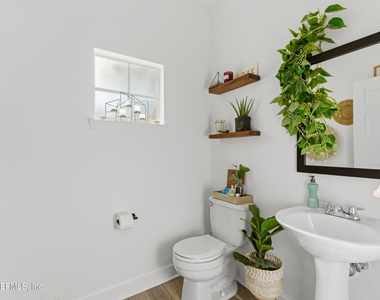 7990 Baymeadows Road - Photo Thumbnail 14