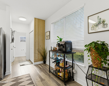 7990 Baymeadows Road - Photo Thumbnail 13