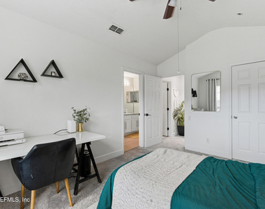 7990 Baymeadows Road - Photo Thumbnail 26