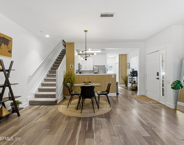 7990 Baymeadows Road - Photo Thumbnail 8