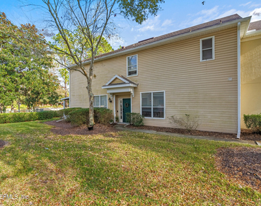 7990 Baymeadows Road - Photo Thumbnail 3