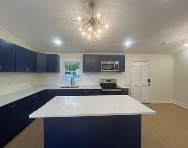 1645 Metropolitan Parkway Sw - Photo Thumbnail 8
