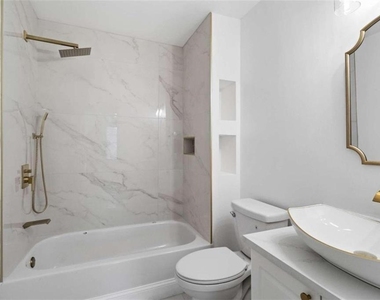 1711 Summit Glen Lane - Photo Thumbnail 38