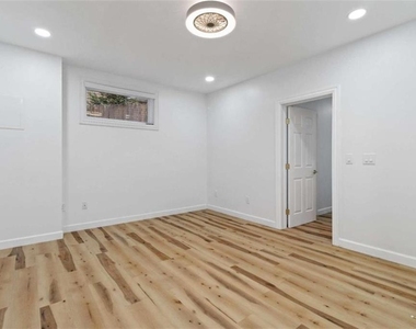 1711 Summit Glen Lane - Photo Thumbnail 29