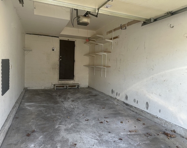 306 Northwestern Court - Photo Thumbnail 21