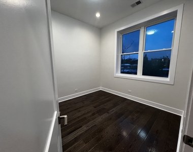 4819 Main Street - Photo Thumbnail 20