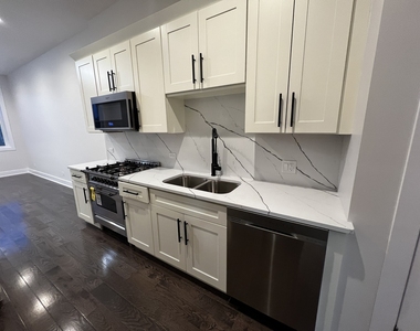 4819 Main Street - Photo Thumbnail 10