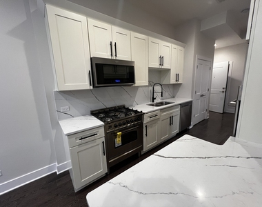4819 Main Street - Photo Thumbnail 12