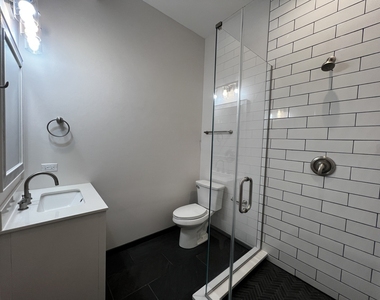 4819 Main Street - Photo Thumbnail 18