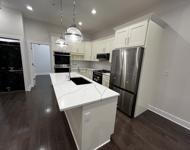 4819 Main Street - Photo Thumbnail 5
