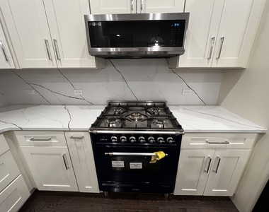 4819 Main Street - Photo Thumbnail 12