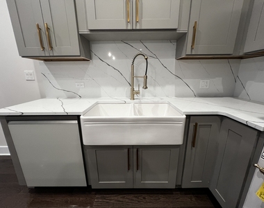 4819 Main Street - Photo Thumbnail 7