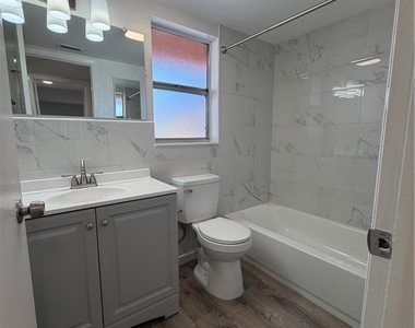 606 Se 6th Street - Photo Thumbnail 22