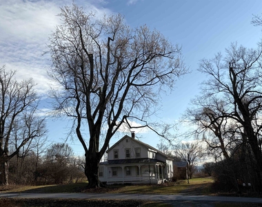 477 Myers - Photo Thumbnail 18