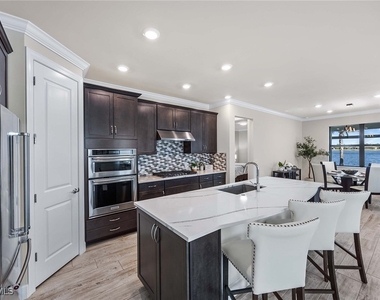 6767 Pennyroyal Drive - Photo Thumbnail 16