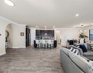 6767 Pennyroyal Drive - Photo Thumbnail 10
