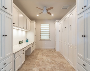 9332 Fieldstone Lane - Photo Thumbnail 16