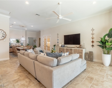 9332 Fieldstone Lane - Photo Thumbnail 10